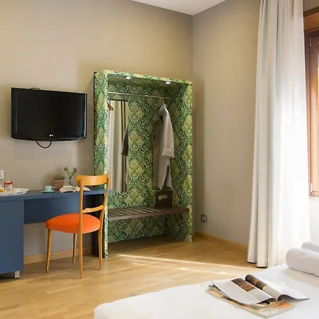 Via Della Consulta Apartment Rome